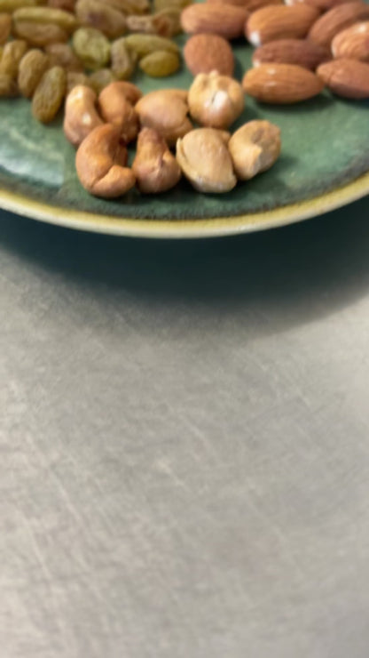 美日坚果 Dayful Nuts (new!)